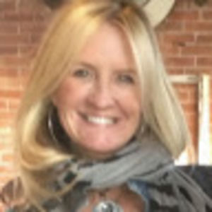 Meet your Posher, Kelli